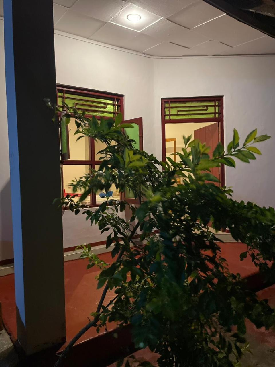 Crystal Bay Hotel Arugam Bay Luaran gambar